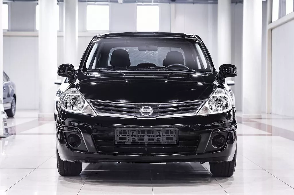 Купить Tiida с пробегом